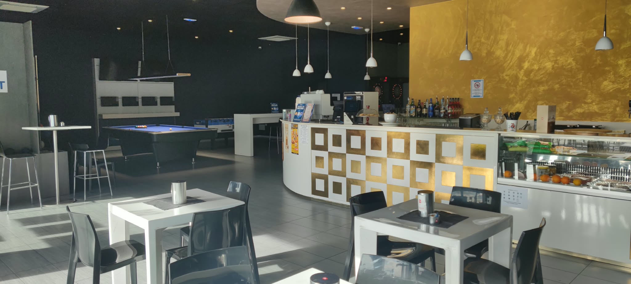 Bar Fast Bet Lounge